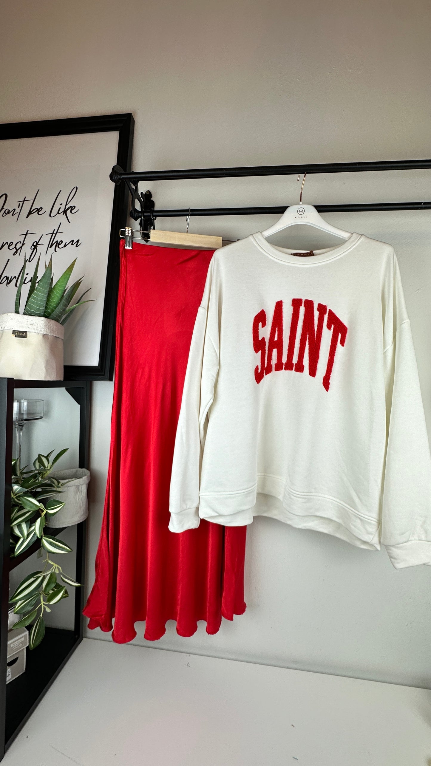 Sweater SAINT