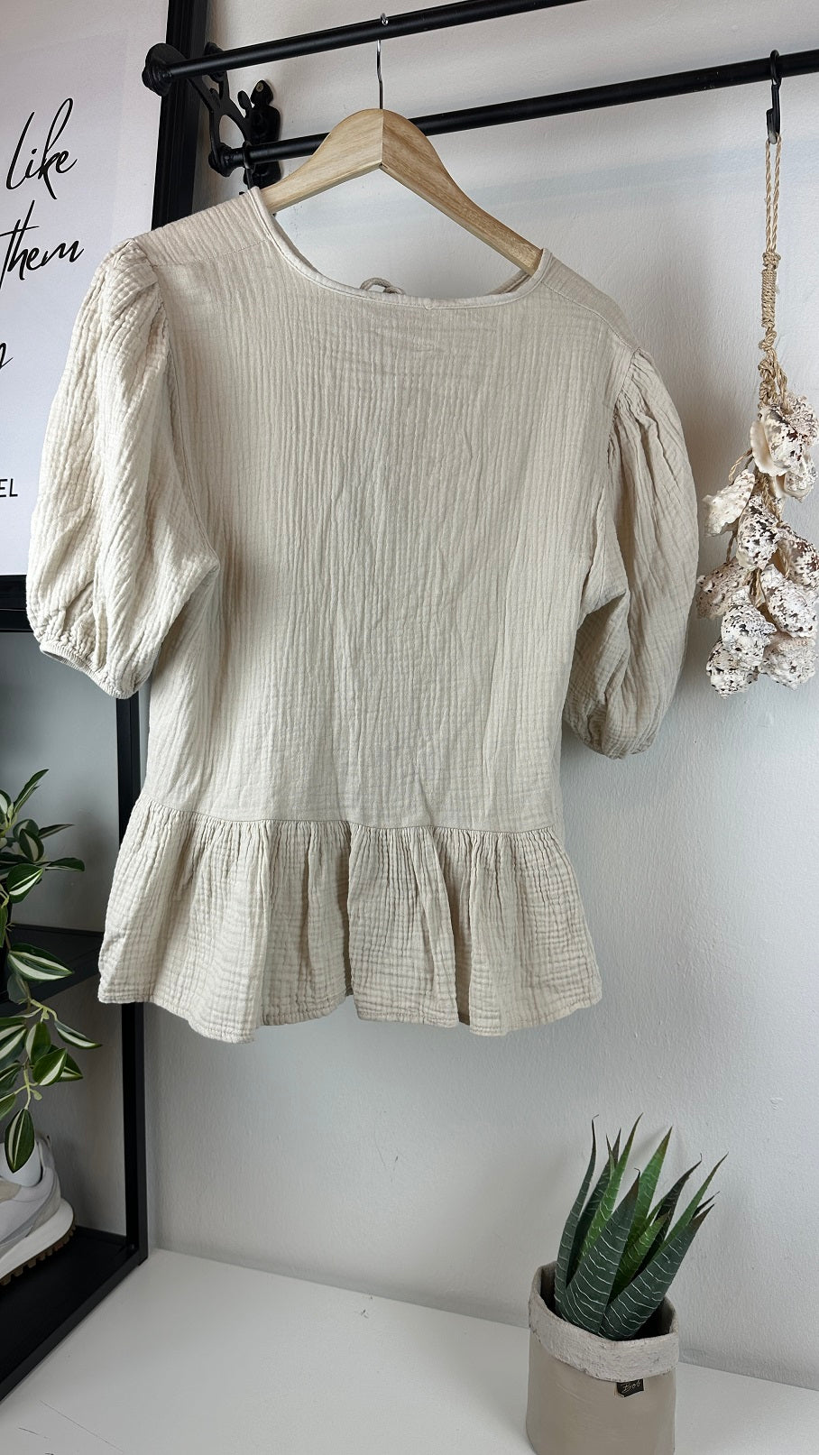 Volantbluse Musselin Beige